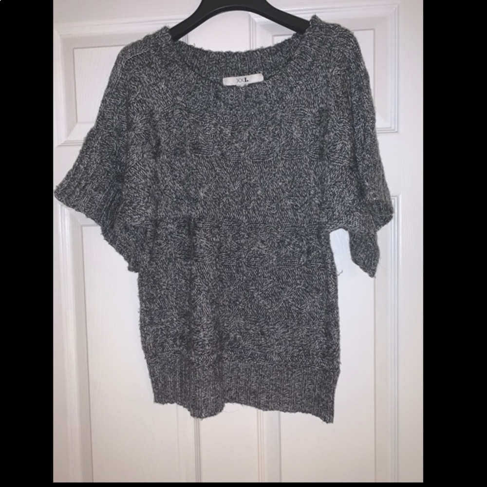 Forever 21 Elbow length sweater
